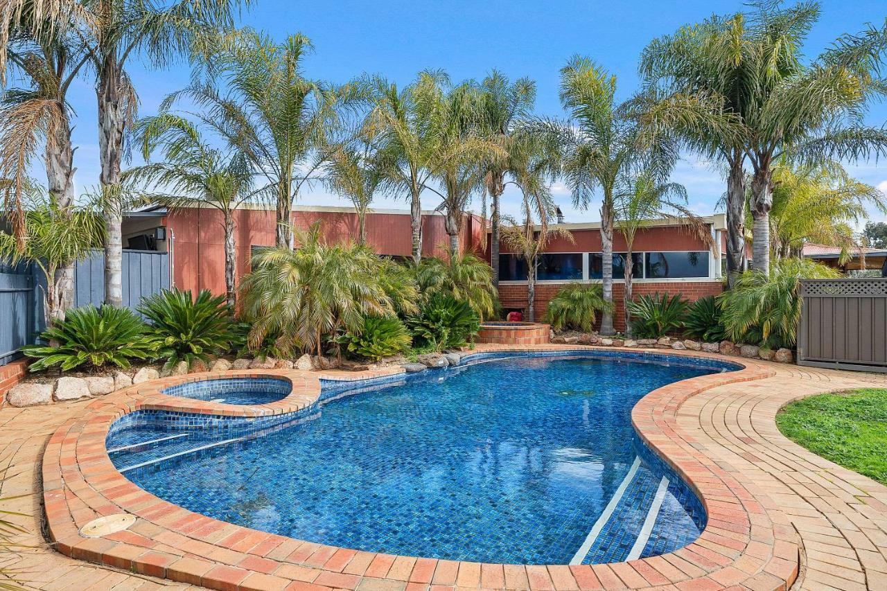 Peppermill Inn Motel Shepparton Ngoại thất bức ảnh